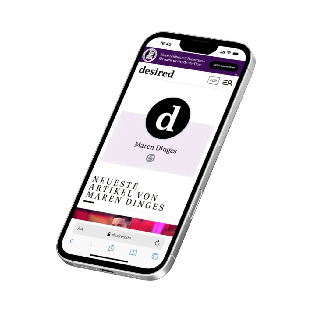 Mockup von Handy mit offener Website von desired
